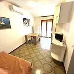 Condominio Simma Giallo E Azzurro *