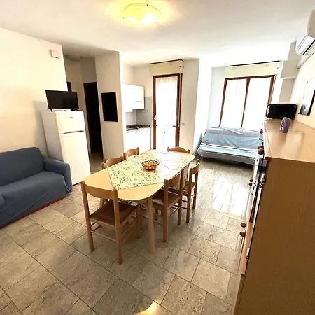 Condominio Simma Giallo E Azzurro Daire Bibione