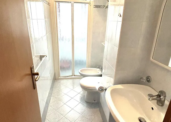 Condominio Simma Giallo E Azzurro Bibione