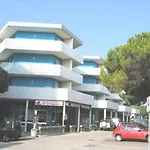 Condominio Simma Giallo E Azzurro Daire Bibione