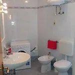 Condominio Simma Giallo E Azzurro Bibione