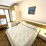 Condominio Simma Giallo E Azzurro Daire *