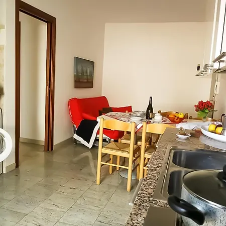 Condominio Simma Giallo E Azzurro * ビビオーネ