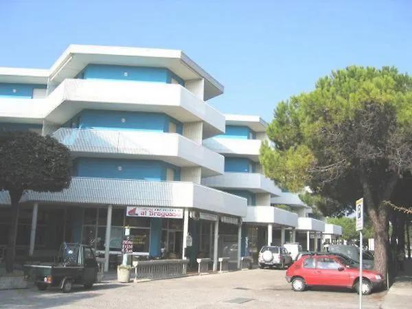 Condominio Simma Giallo E Azzurro Apartmán Bibione