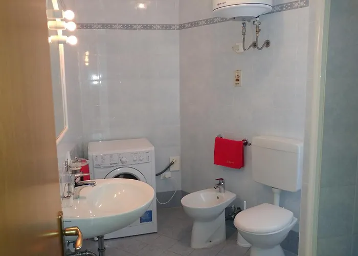 Condominio Simma Giallo E Azzurro Bibione