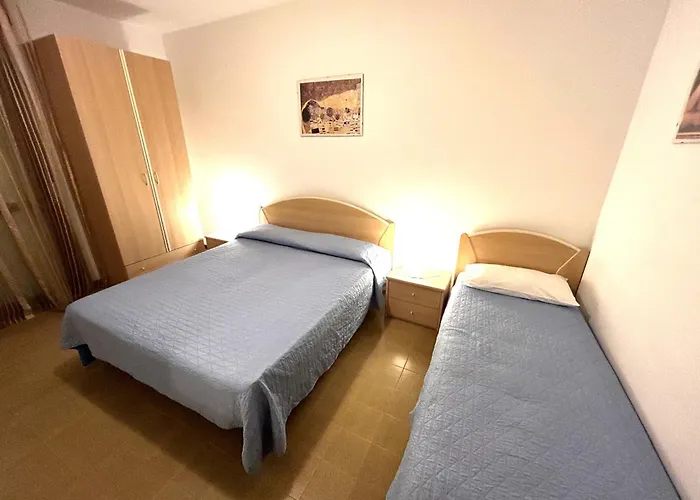 Appartamento Condominio Simma Giallo E Azzurro *